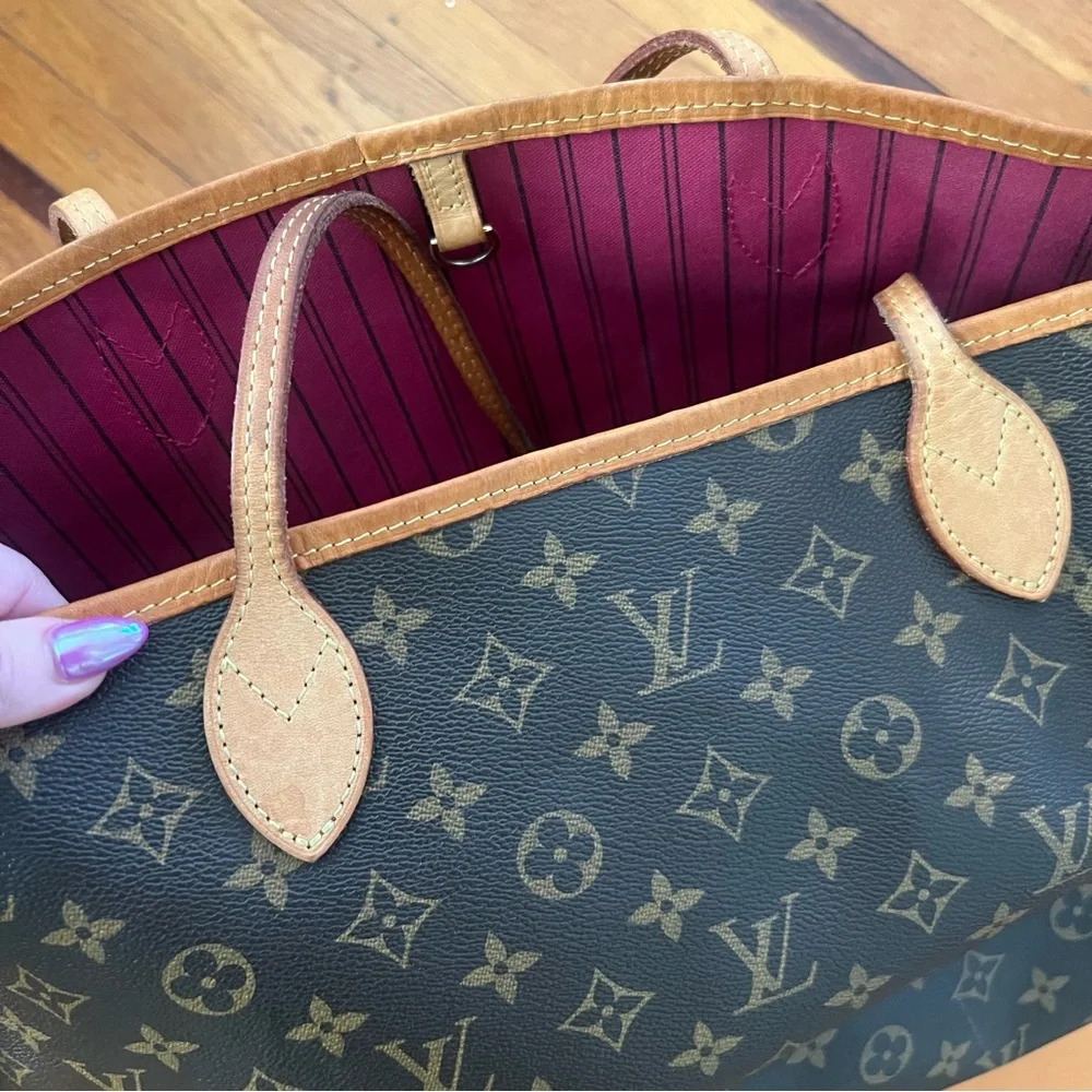 Louis Vuitton Neverful MM monogram EUC tote purse - Picture 2 of 13